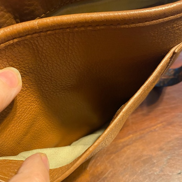 Vintage Tory Burch Leather Crossbody w/ extra strap! Cleaned & Refreshed! - Picture 7 of 13